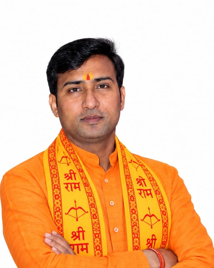 दीपक पाण्डेय
